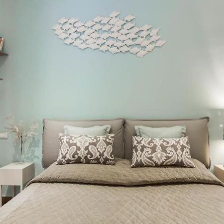 Lily'S - Near Harbor And Downtown With Terrace - Italy Flat Vacation Apartment เจนัว ภายนอก รูปภาพ