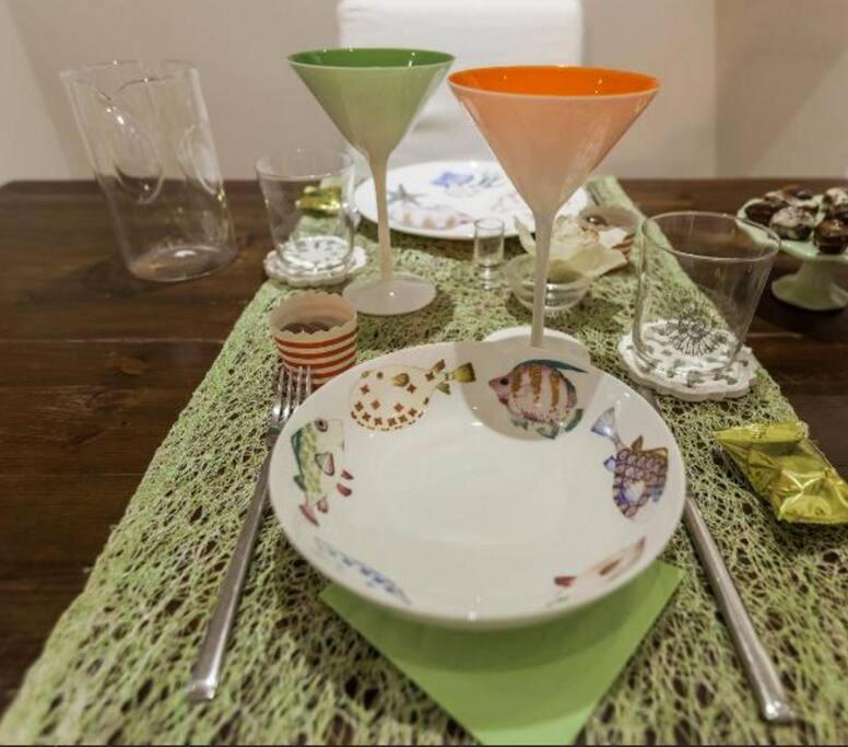 Lily'S - Near Harbor And Downtown With Terrace - Italy Flat Vacation Apartment เจนัว ภายนอก รูปภาพ